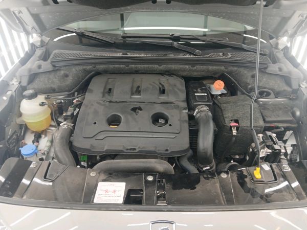 alt-https://media.khodro45.com/public/image/c117cab978d74fcbb7f0153b6b61b999_plate_allure