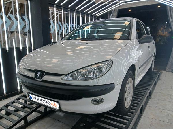 alt-https://media.khodro45.com/public/image/c414f3b7d29742818f79b8c09573b787_plate_allure