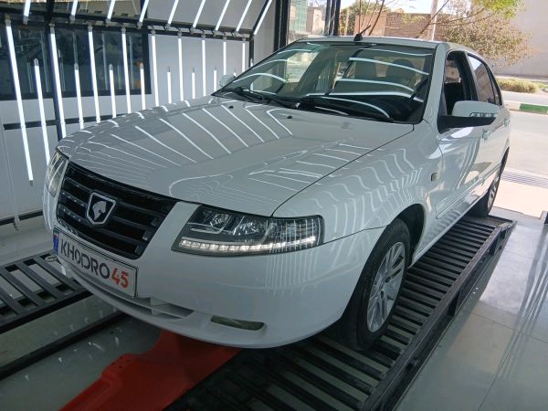 alt-https://media.khodro45.com/public/image/c56a3b0a4edd4d948169f851f1a83194_plate_allure