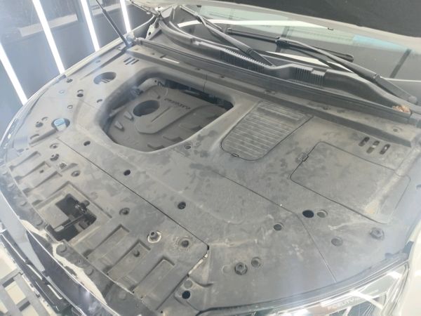 alt-https://media.khodro45.com/public/image/c5ebef8b50dc41808617965370a38c6f_plate_allure