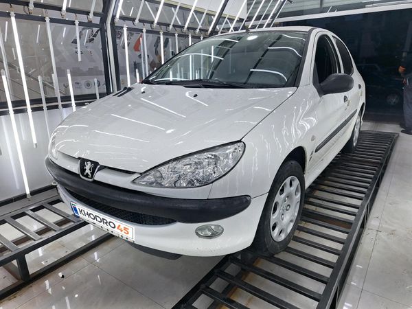 alt-https://media.khodro45.com/public/image/c6c3e3a6e09d4aecb3ae212f43f040fd_plate_allure