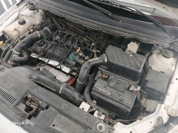 alt-https://media.khodro45.com/public/image/c7f2bfef43414e099ac178b5fecec460_plate_allure