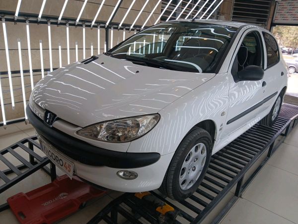 alt-https://media.khodro45.com/public/image/c94938a19a394b458993034e43572050_plate_allure