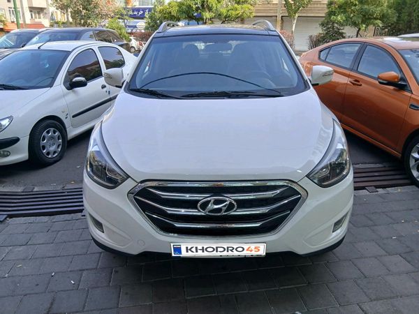 alt-https://media.khodro45.com/public/image/c9f6d82a6382411c860b7a82a19d28c8_plate_allure