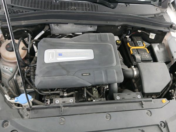 alt-https://media.khodro45.com/public/image/cb1c0058d9574dfbbdae290c05de8964_plate_allure