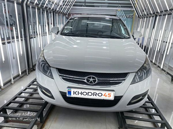 alt-https://media.khodro45.com/public/image/ccbba5b3cd9e4ca28da677595f08b911_plate_allure