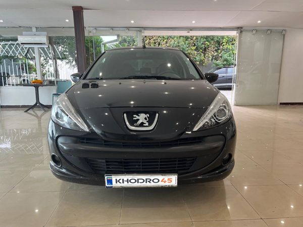 alt-https://media.khodro45.com/public/image/d11c0cf525e2490e872277c14cf71867_plate_allure