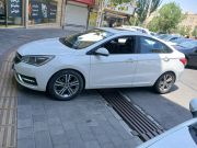 alt-https://media.khodro45.com/public/image/d180dca51225413699dfa91651e0d937_plate_allure
