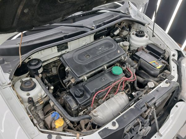 alt-https://media.khodro45.com/public/image/d18d583f9b094fcfbe94be817bad35c1_plate_allure