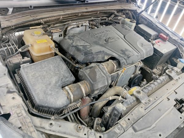 alt-https://media.khodro45.com/public/image/d1ee598c5d9b484b9dfdbb3a166b53df_plate_allure