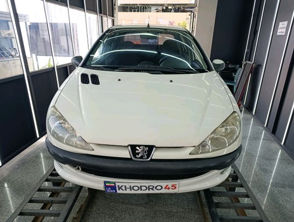 alt-https://media.khodro45.com/public/image/d293c3d24b1643b3ba1b151ee9012834_plate_allure