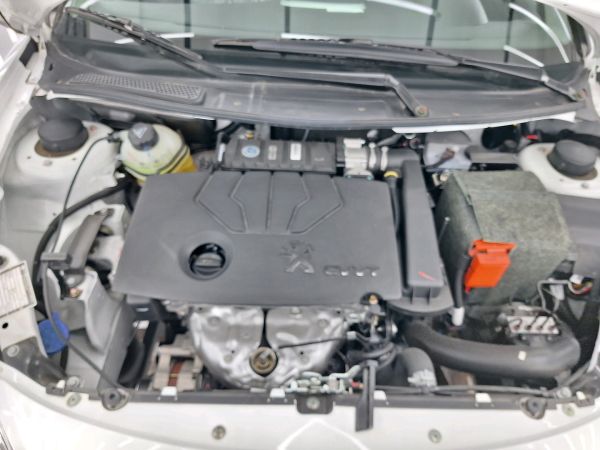 alt-https://media.khodro45.com/public/image/d3526f51c4984724a22569ed144b8489_plate_allure
