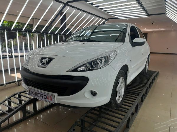 alt-https://media.khodro45.com/public/image/d36e48893ca7442db277589eb258947d_plate_allure