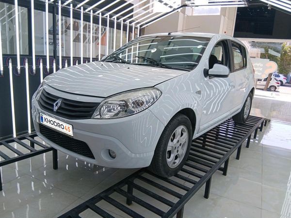 alt-https://media.khodro45.com/public/image/d579edaa3d494a8f9f2d9b0850d5e8bd_plate_allure
