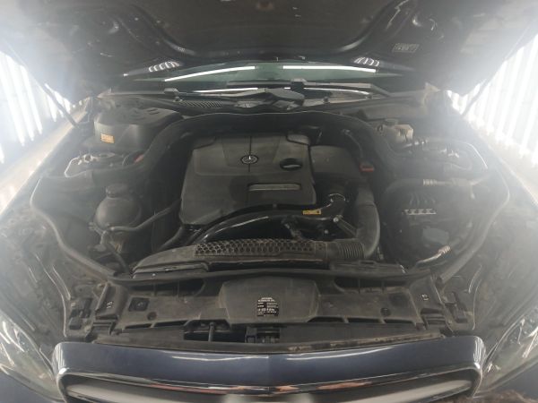alt-https://media.khodro45.com/public/image/d7a3eefe90084a9887753ef05d8bc189_plate_allure