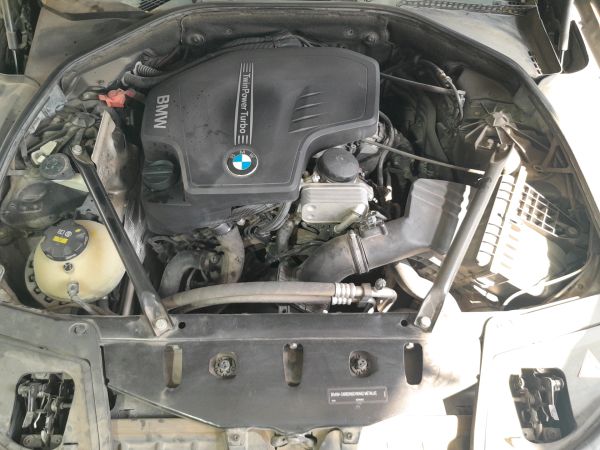 alt-https://media.khodro45.com/public/image/d7a4603b7e7e407d8d47df3ab3c8cdec_plate_allure