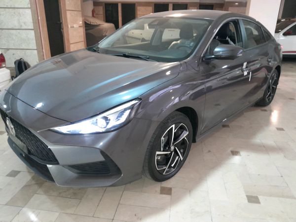 alt-https://media.khodro45.com/public/image/d8ec838da07742b7a478e3b20e67d820_plate_allure
