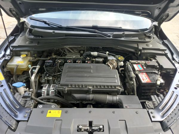 alt-https://media.khodro45.com/public/image/d9ec49e9696944b2a52bcc98b1988e20_plate_allure