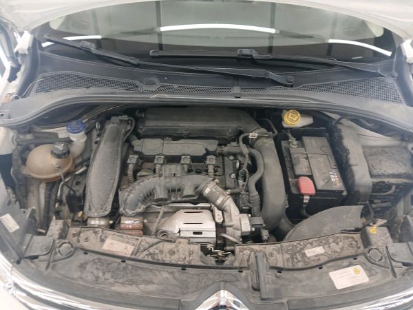 alt-https://media.khodro45.com/public/image/dbf1bb3fb67244f7ab78f7680cfeda07_plate_allure