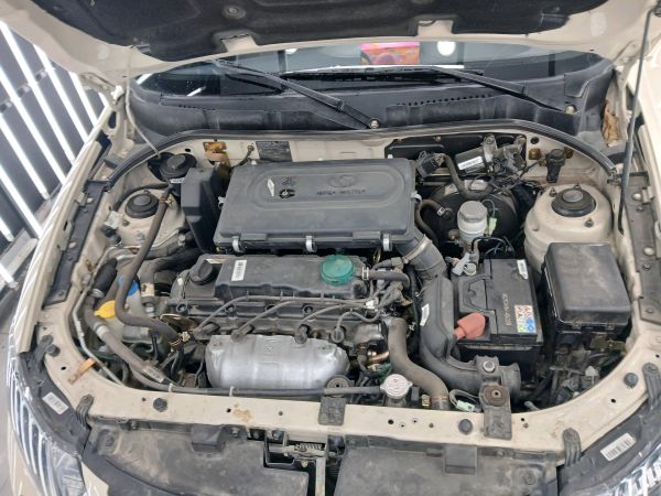 alt-https://media.khodro45.com/public/image/dde86ab9235a418cb82c1d0fccefc45c_plate_allure