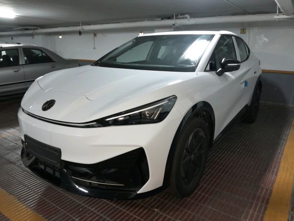 alt-https://media.khodro45.com/public/image/e072b7d561274077b82da275764bbeb2_plate_allure