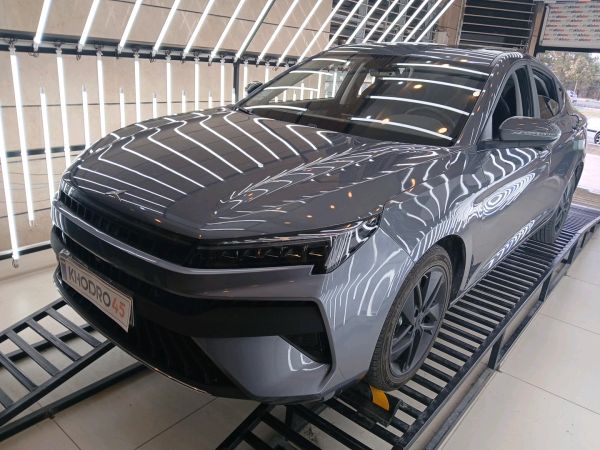 alt-https://media.khodro45.com/public/image/e0a49044510c427887643f196af5bd5c_plate_allure