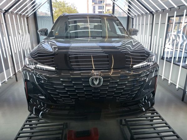 alt-https://media.khodro45.com/public/image/e13b35d071a641d786b78ebe963c13c4_plate_allure