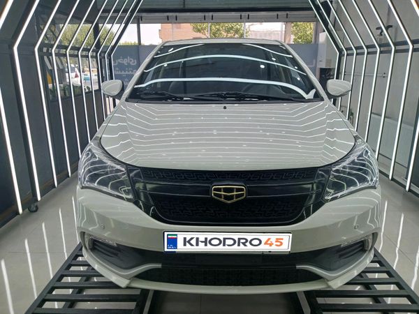 alt-https://media.khodro45.com/public/image/e264067a95624899958cd170624d4a6f_plate_allure