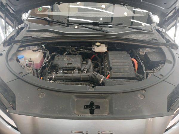 alt-https://media.khodro45.com/public/image/e26e16c28fd74a0d88f4c3c87a6674fd_plate_allure