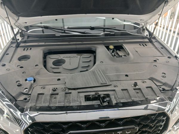 alt-https://media.khodro45.com/public/image/e2a6dc3f7b0840faa2c0732779b98649_plate_allure