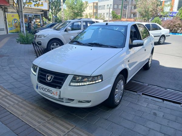alt-https://media.khodro45.com/public/image/e3261c176e6247f5a5dbb91e00a193ea_plate_allure