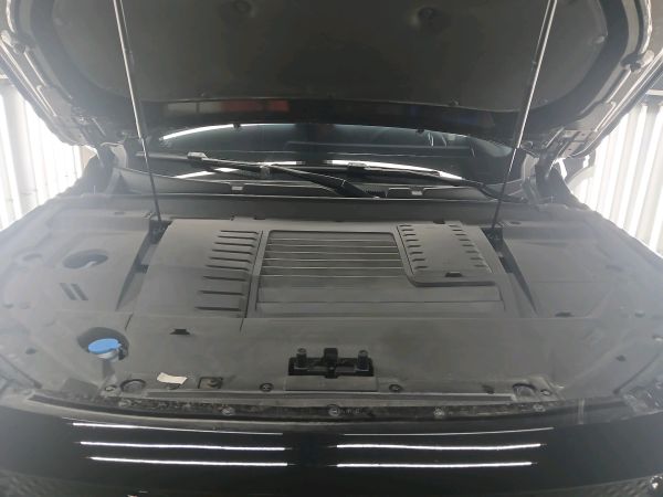alt-https://media.khodro45.com/public/image/e4773eb6eba34d8fa6db4fdfceed64d6_plate_allure