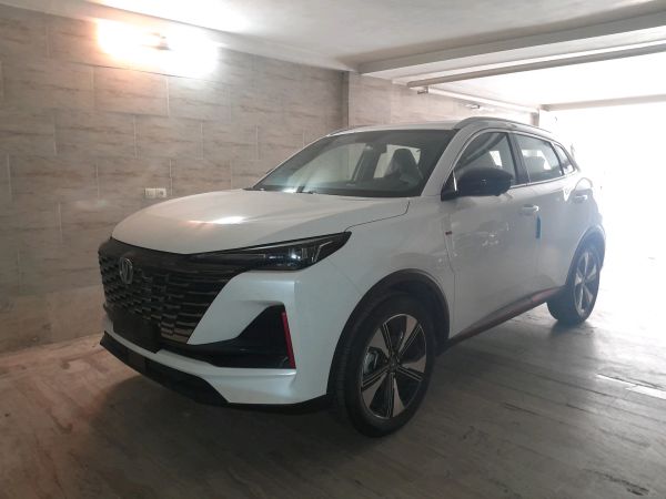 alt-https://media.khodro45.com/public/image/e506f2aca29c4759835bd077a445a8ab_plate_allure