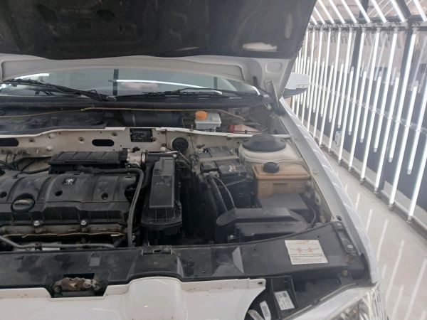 alt-https://media.khodro45.com/public/image/e772f54d1e79471e99bebe0d370644b2_plate_allure