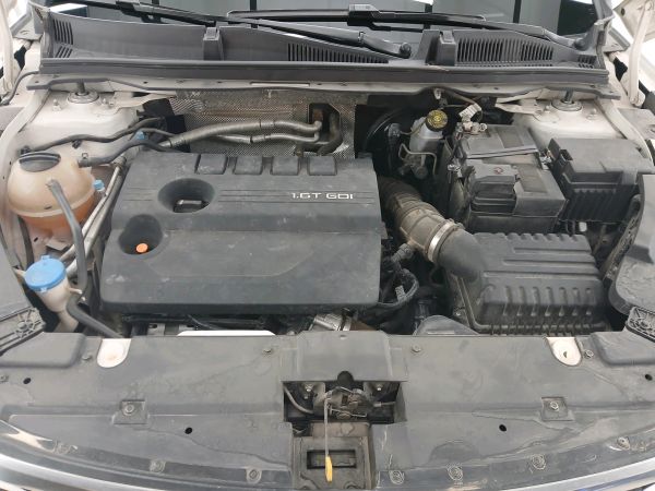 alt-https://media.khodro45.com/public/image/e7e3f371634648d49a34da54768a1a72_plate_allure