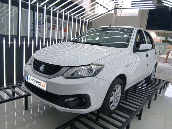 alt-https://media.khodro45.com/public/image/e871294d952b482a87656a5e1c3a8433_plate_allure
