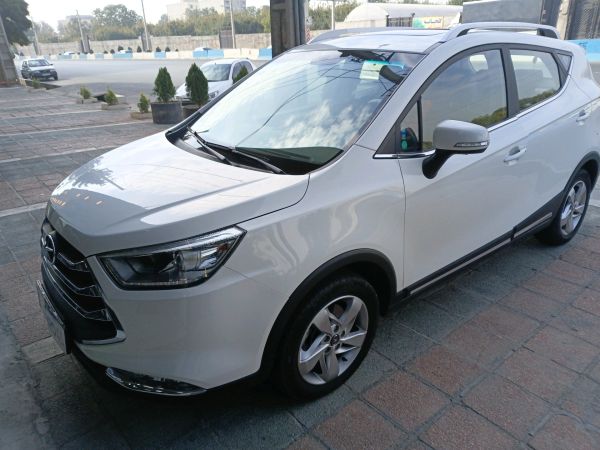 alt-https://media.khodro45.com/public/image/e8b45c8dfd424eec81d997524707ee70_plate_allure