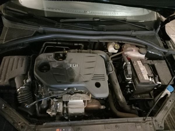alt-https://media.khodro45.com/public/image/e93c0b7d74f14f26816961cb091fba14_plate_allure