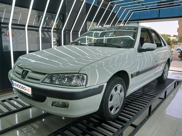 alt-https://media.khodro45.com/public/image/e93fd8f56dda44f2aac7f32220b56028_plate_allure