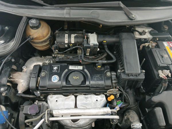 alt-https://media.khodro45.com/public/image/e97c6761f0b24235924ddd78d040cc04_plate_allure