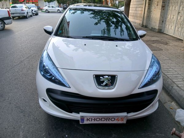 alt-https://media.khodro45.com/public/image/eafd7359dde24bd0b87e7d368552c206_plate_allure