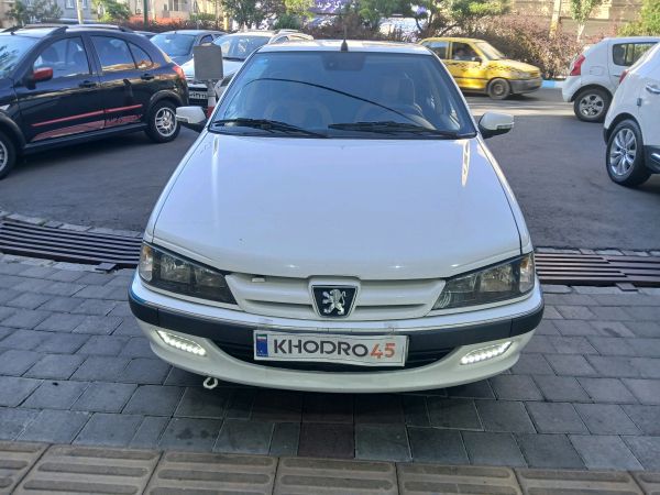 alt-https://media.khodro45.com/public/image/eaff9ea7575f4150a7be540520dc1a9d_plate_allure