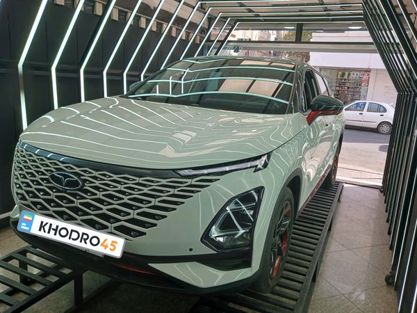 alt-https://media.khodro45.com/public/image/eb074326834145b89ca7bf21786a44df_plate_allure
