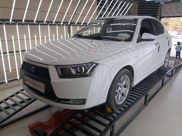 alt-https://media.khodro45.com/public/image/eb5b8680907b4bec98c9a1d931a9e58e_plate_allure