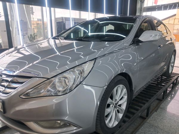 alt-https://media.khodro45.com/public/image/ef6567519650472aa7cf7e9e969367eb_plate_allure