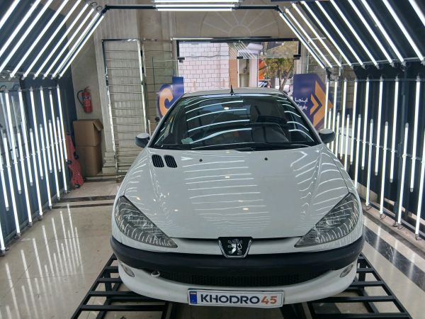 alt-https://media.khodro45.com/public/image/ef9f948bb2d94f2bba6f2b48ff89fb9b_plate_allure