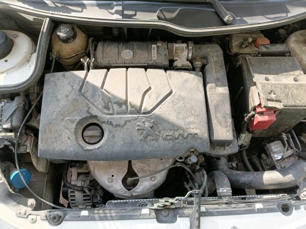 alt-https://media.khodro45.com/public/image/f2299672f2ba4652830149b538f782a9_plate_allure