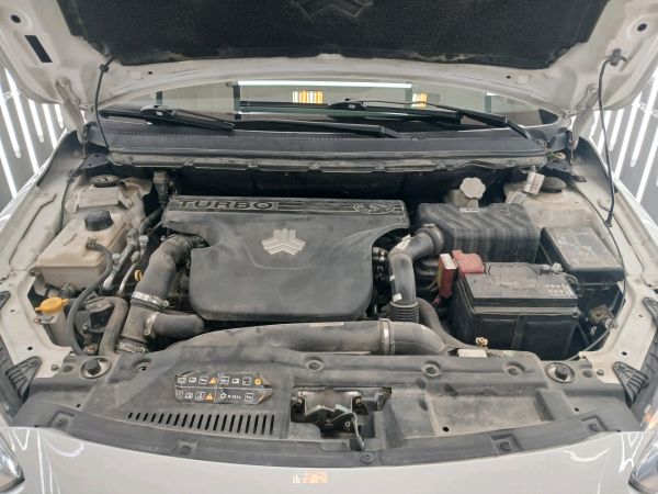 alt-https://media.khodro45.com/public/image/f3b961c02bea40e6bd1e3f2a74bebf42_plate_allure