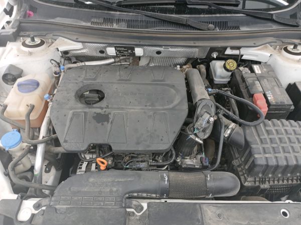 alt-https://media.khodro45.com/public/image/f3bfaff2f1f7433b9d8c0866526d487a_plate_allure