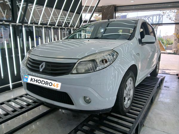 alt-https://media.khodro45.com/public/image/f44eed2da6114202b6600c155640b260_plate_allure